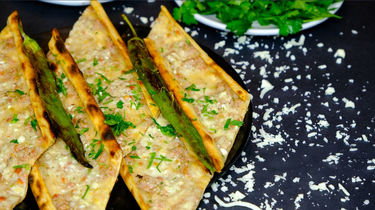 Konya Mevlana Böreği